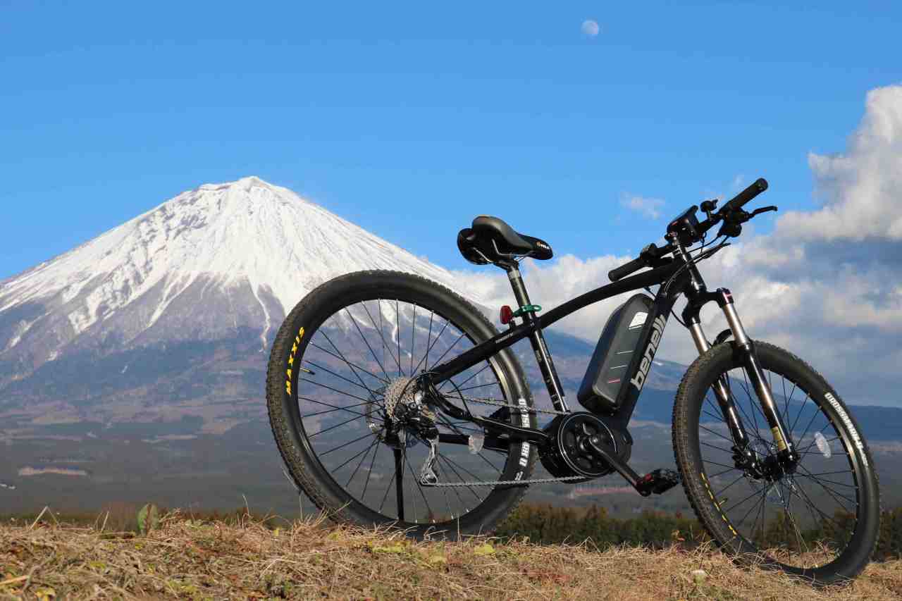 Ebike tours of Japan’s iconic Mt Fuji let the battery take the&nbsp;strain