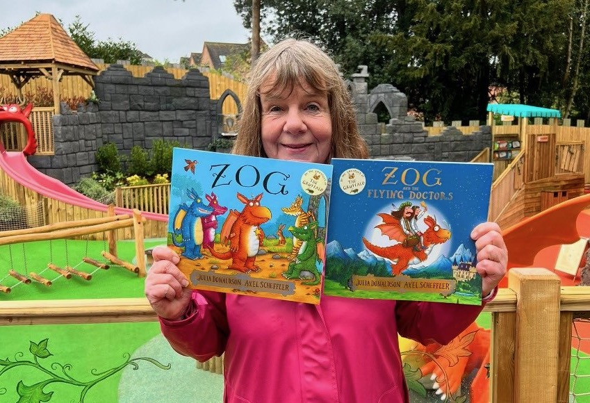 Julia Donaldson scripts new Warwick Castle Zog&nbsp;show