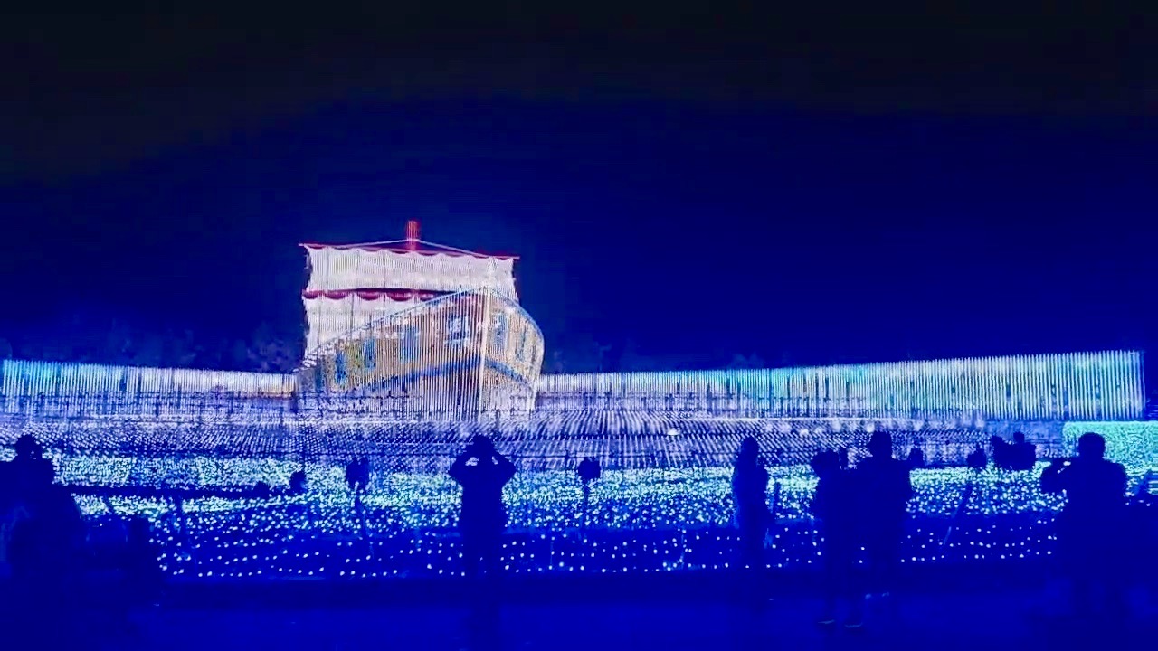 Wading through waves of light in Japan’s winter&nbsp;wonderland
