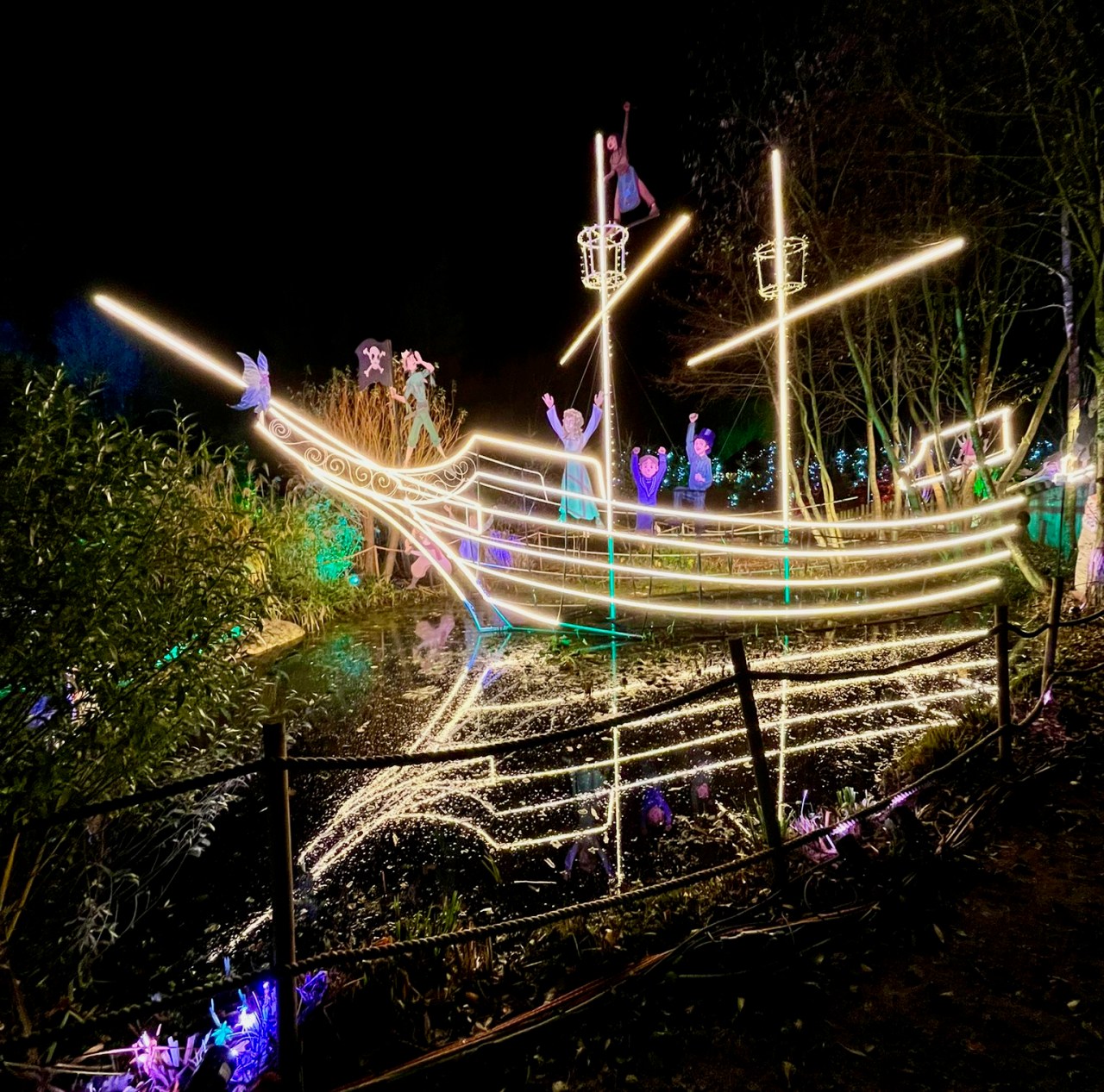Neverland Enchanted Gardens at Webbs – Xmas lights trail&nbsp;review